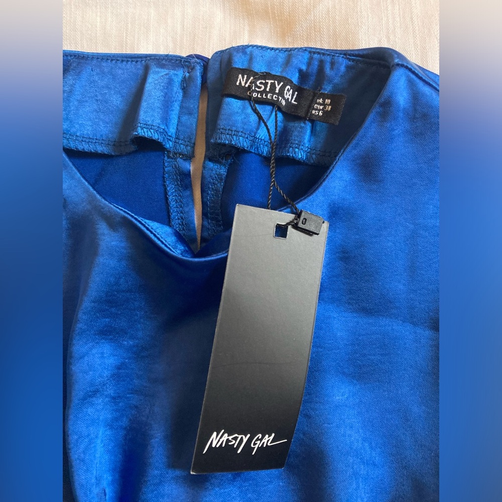 NWT Nasty Gal Satin High Neck Cut Out Maxi Dress in Cobalt Size UK 10 / US 6 - Picture 7 of 8